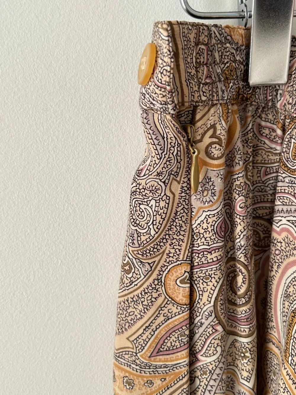 Elisabeth Liz Claiborne 100% Silk Paisley Maxi Skirt